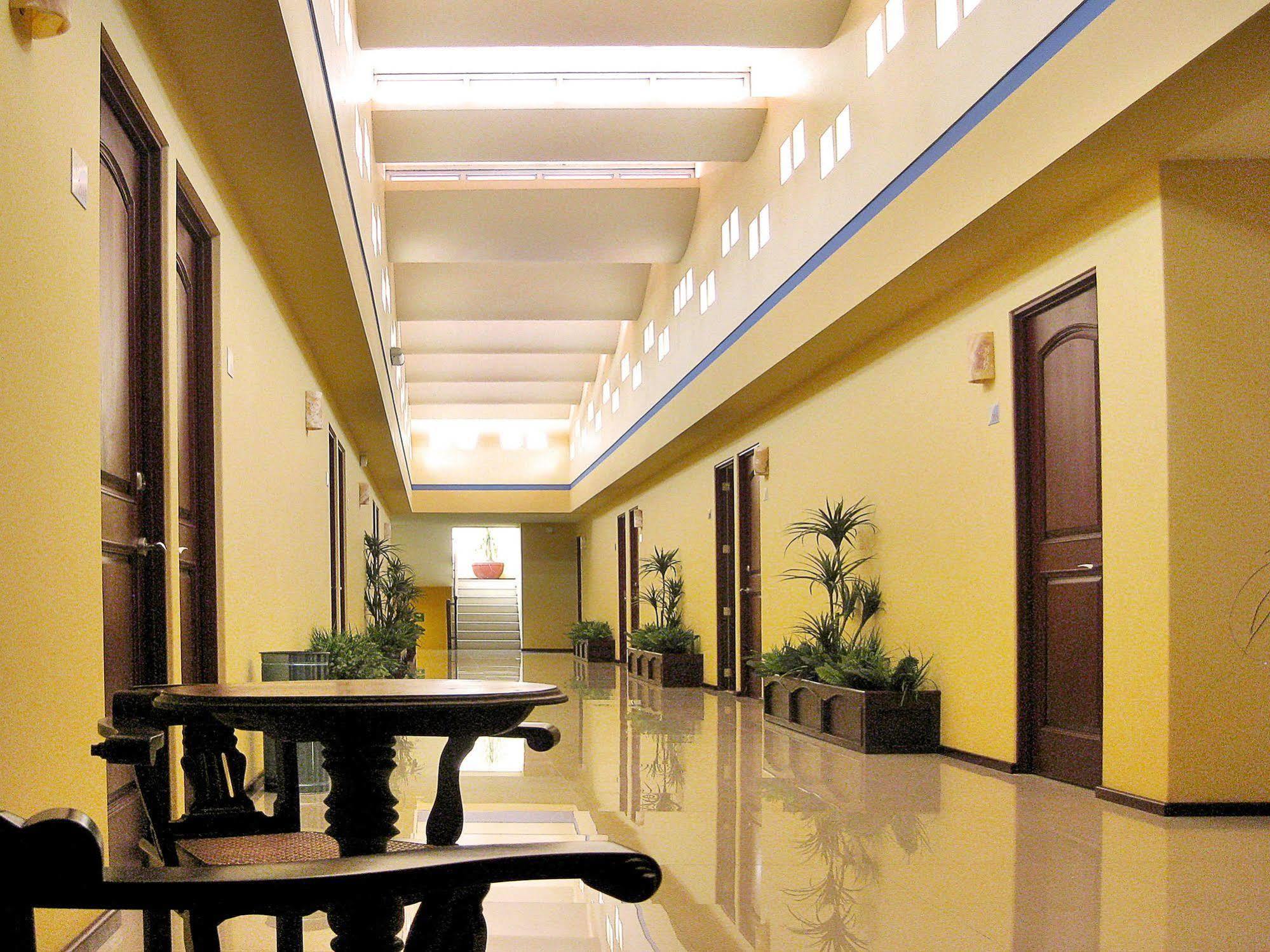Hotel Cr Tehuacán Екстериор снимка